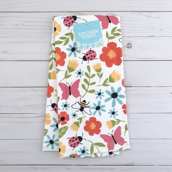 Kitchen Towel Flowers Ladybugs Bees Dual Purpose - Picture 1 of 3